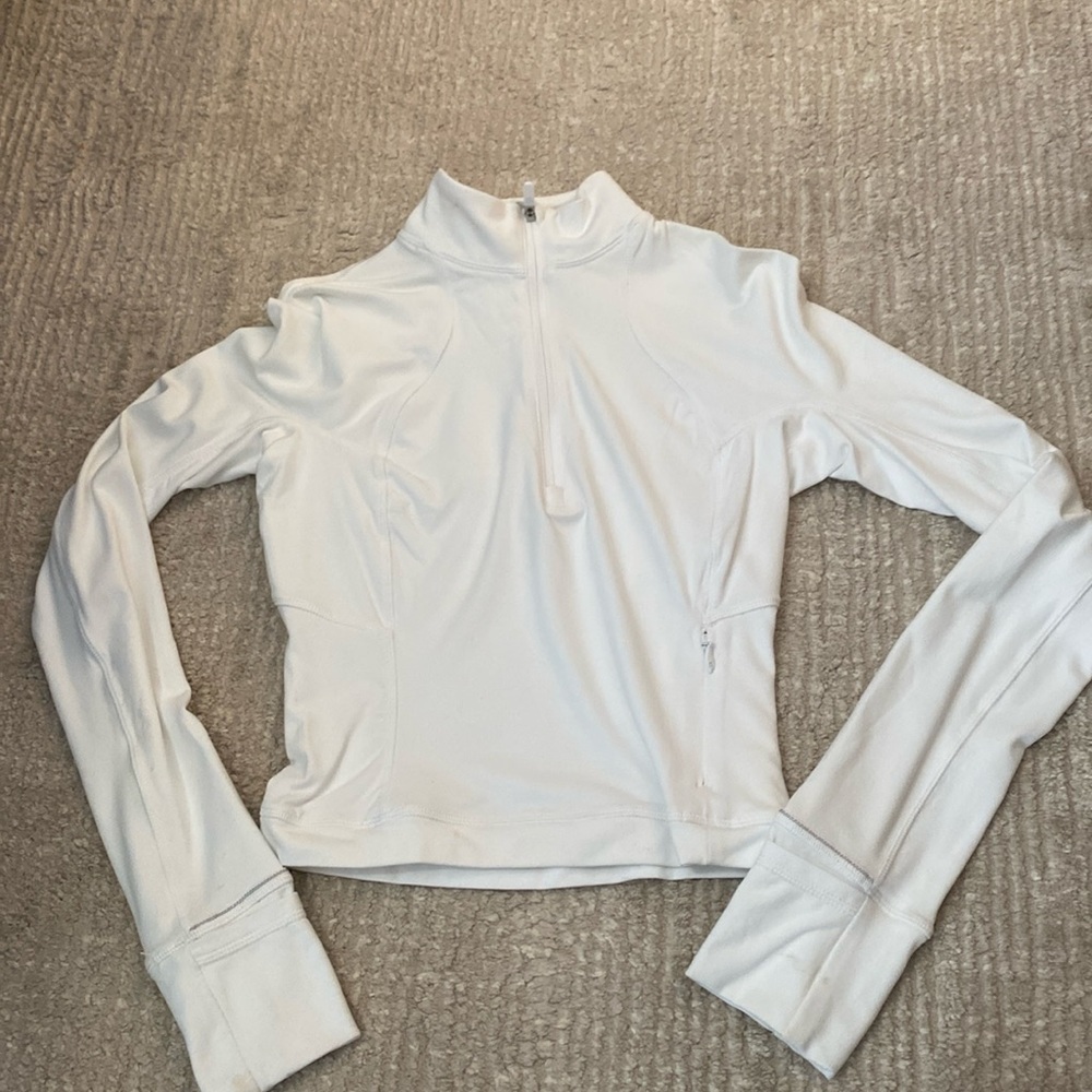 It’s rulu cropped half zip size 0